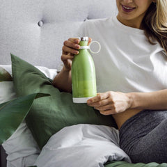 11.83oz Portable Electric Wireless Mini Fruit Blender Juicer - Perfect for On-the-Go!